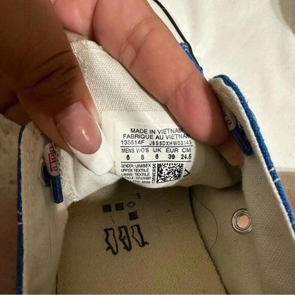 Converse chuck Taylor canvas low top shoes - Picture 2 of 4